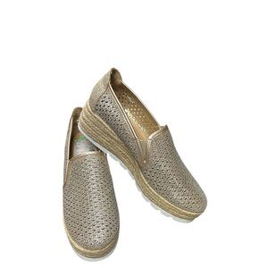 Adriamo Women’s Gold Espadilla Size 8